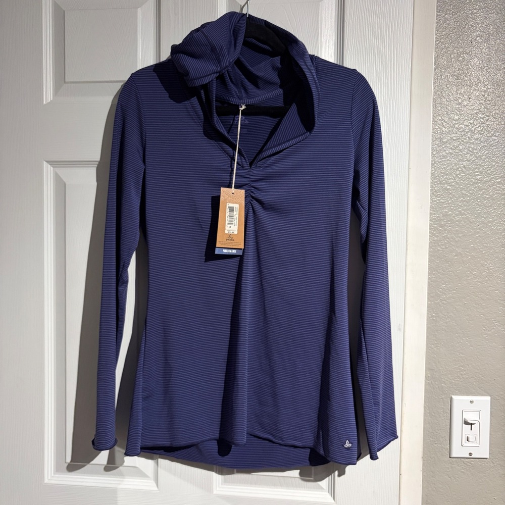 Prana Perry Stride Pullover Hooded long sleeve Top Pinstripe Purple Size Medium